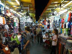 Il mercato notturno di Patpong